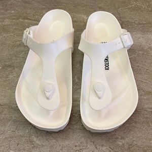 Birkenstock sandals. Very lightweight plastic.